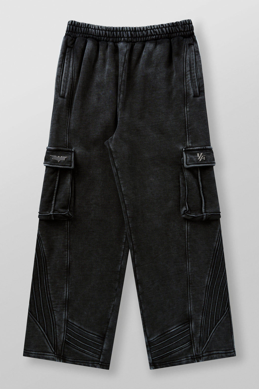 2131 - Batman Armored Sweats